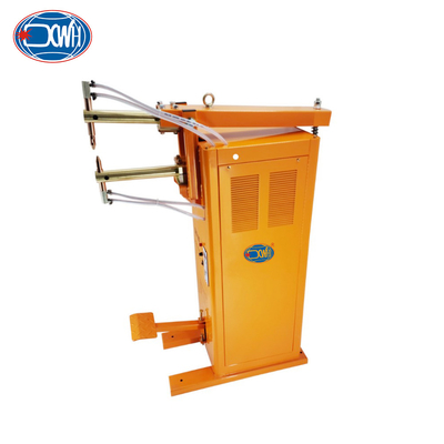 Ein guter Preis. Fußbetätigter Stellen-Schweißer Widerstand-Mesh Stainless Pedal Welding Machines Online