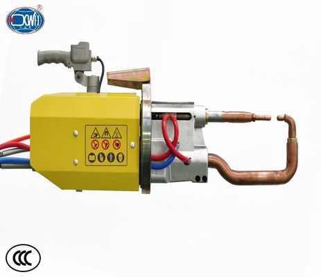 Ein guter Preis. Hand-punktschweissen-Maschinen-Mobile 46KVA 0.8MPa Automobil Online