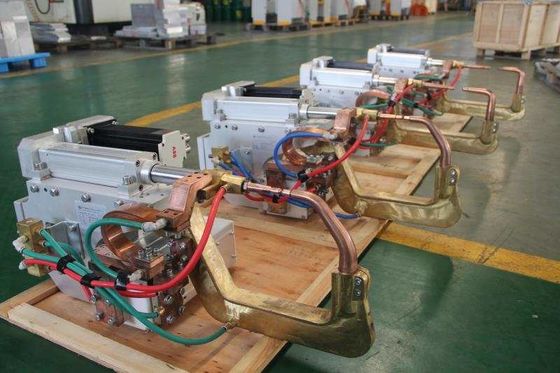 Kompaktes elektrisches gewehr-Punktschweissen 280V 160KVA Servoautomatisch